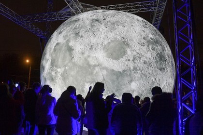 Стали известны сроки появления российской базы на Луне